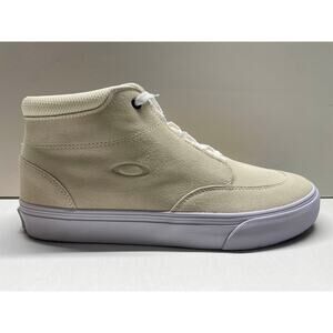 Oakley Banks High Arctic White Unisex Men's 8 Women's 9.5 (New, With Box)